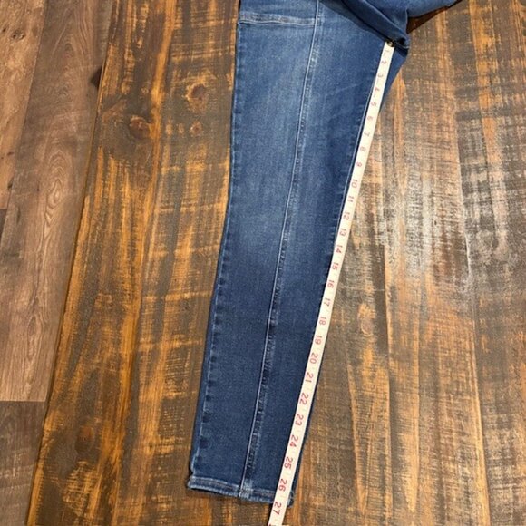 Express Skinny High Rise Ultra Hyper Stretch Jeans Women's M 6/8/10 Medium Wash - Picture 8 of 10